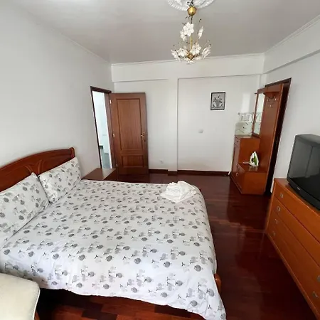 Daire Comfortable 2-bedroom For Relaxing