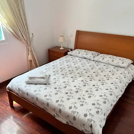 Comfortable 2-bedroom For Relaxing Apartamento Funchal (Madeira)