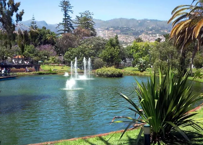 Comfortable 2-bedroom For Relaxing Apartamento Funchal (Madeira)